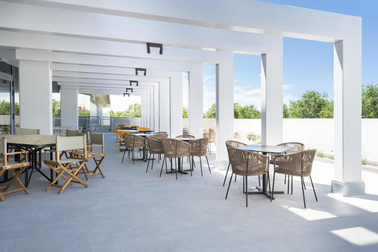 Student Experience Madrid Pozuelo - Luxury Hostel Pozuelo de Alarcón Exteriör bild